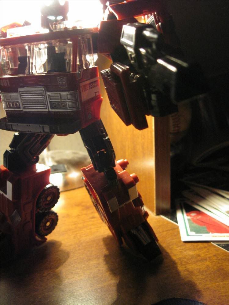 Transformers Universe Inferno Review Transformers News TFW2005